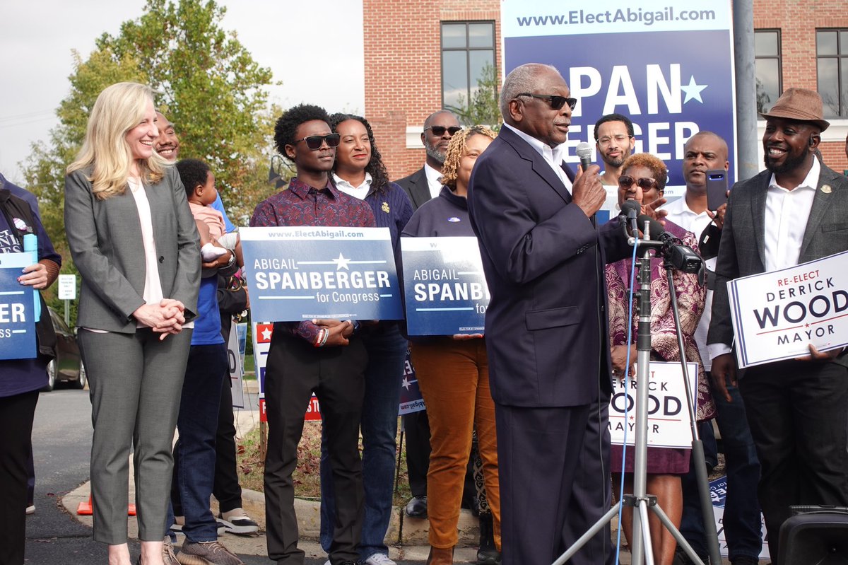 Thank you Majority Whip @ClyburnSC06 and all who attended the event to raise awareness about the Dumfries Town Council election, the Dumfries early voting location & the need to send @SpanbergerVA07 back to DC.