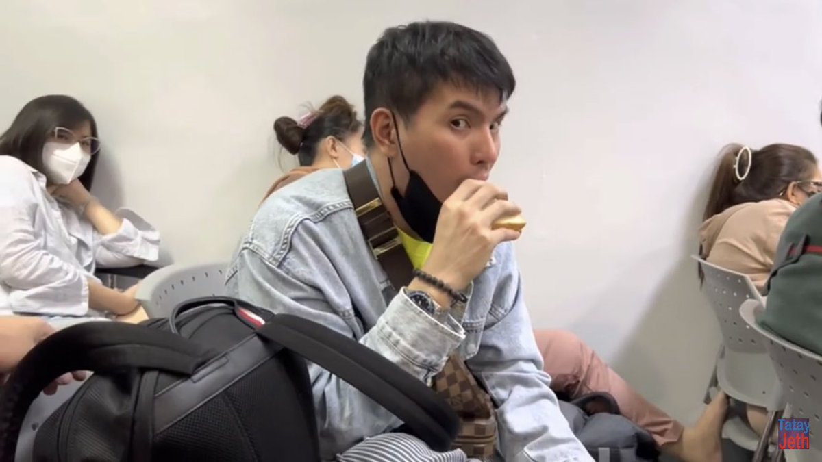 You are enough. We love you our youngest.

CONGRATULATIONS MYGZ

#Vlogger_MygzMolino
#IndieActor_MygzMolino
#YoutuberMygzMolino