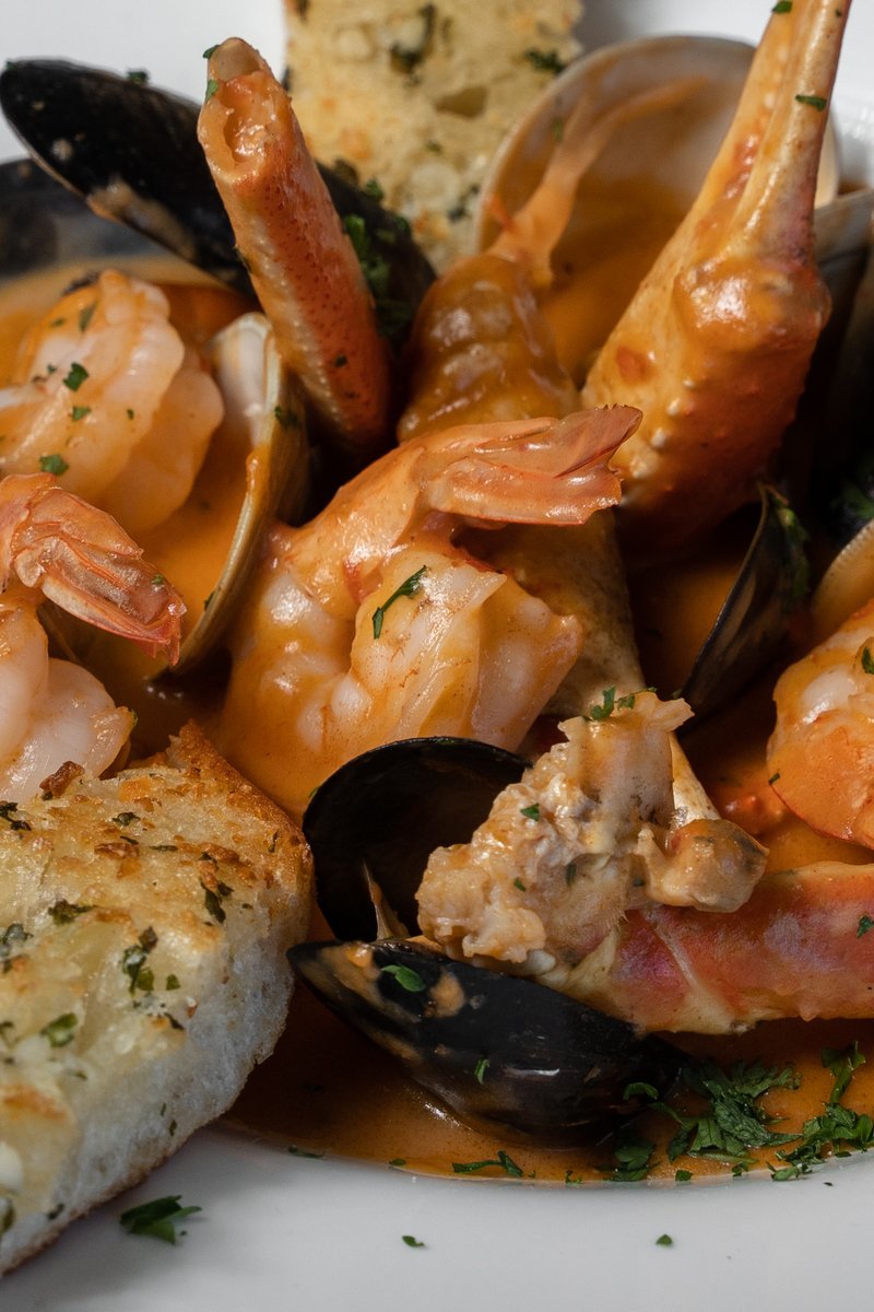 Klein's Fish Market tweet media