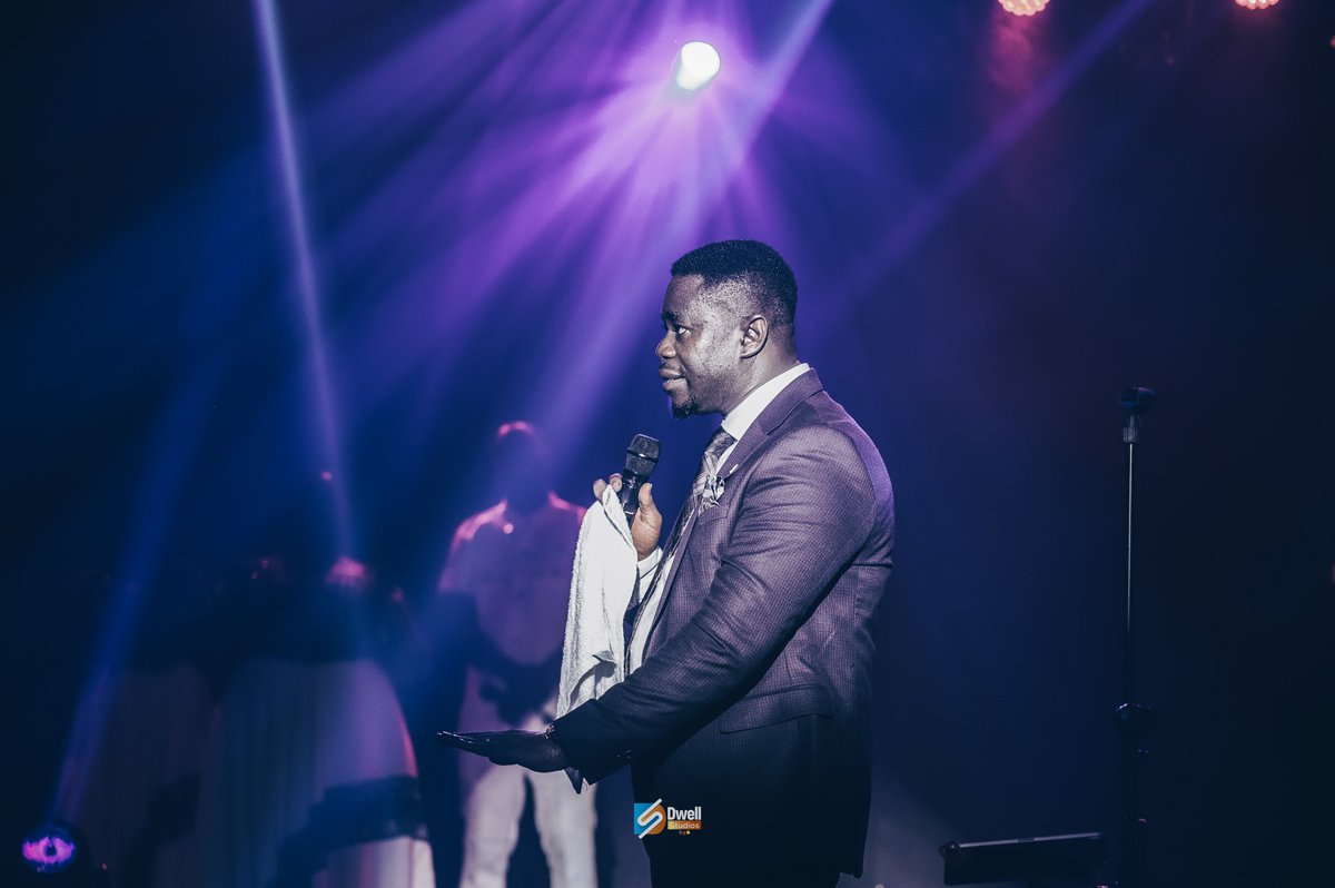 dwell_studios's tweet photo. "If there be any day the devil ever tells you that you have nothing to give God thanks for, tell the devil I'm a child of God" - Pastor Isaiah Fosu-Kwakye Jnr @official_isaiahfosukwakye_jnr 
•
Pictorial excerpts from Diary of a Worshipper 2022
•
#doaw #thankyou https://t.co/BqrPuDrDlo