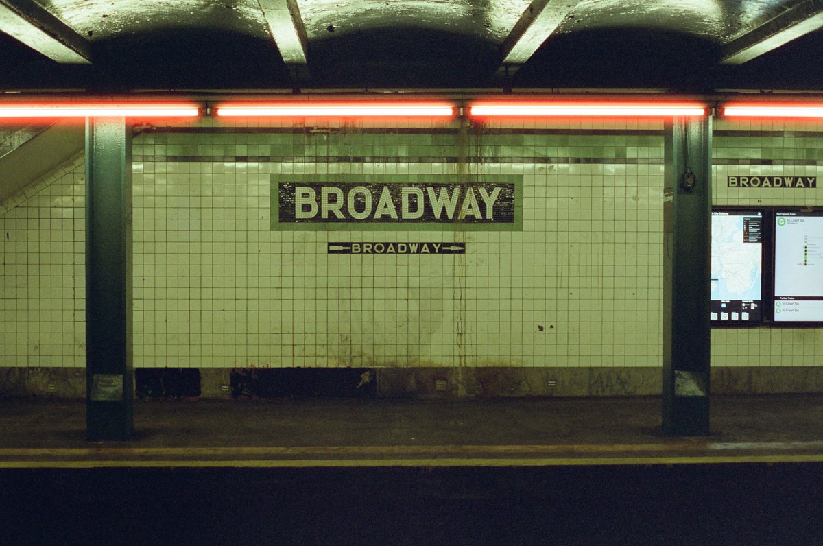 JesseDGraham's tweet photo. hey hello naarm/aus pals - I've been uploading all of my street photography/travel snaps to my webby at https://t.co/CdIAHdH4p2 if you wanna have a peek/see what I've been up to/enjoy some grainy nonsense from another city. ✨ https://t.co/S3sD2a0RWV