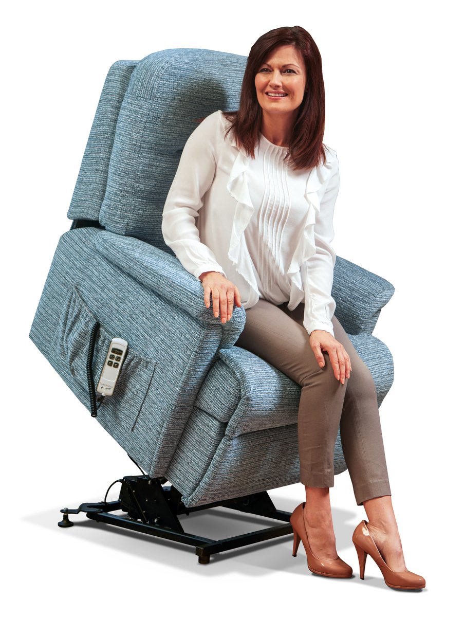 OakleyHealth's tweet photo. MOBILITY HIRE NORTHAMPTON: 
Looking to rent or hire mobility equipment for long, short or medium term? We have a hire fleet available for rental. Book online:
https://t.co/8xxOSgUcLP
#mobility #hire #rental #rent #scooter #bed #recliner #stairlift #hoist #wheelchair #powerchair https://t.co/0jVDgxSaYS