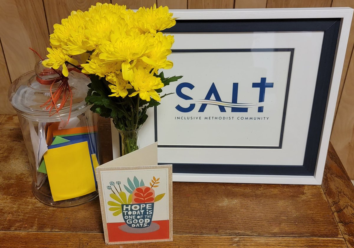 gayletabor's tweet photo. For pastor appreciation month,  the launch team for @beSALTcommunity gave me flowers, a card, a framed photo of our logo (which they'll all sign once we're all back together), and a jar full of encouraging notes (that they handwrote to lift me up on my discouraged days). #love https://t.co/lgJCefuFOU