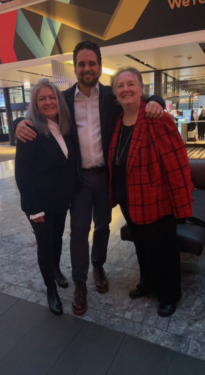 Lots of Day 1 highlights at #RelativityFest - so great to see old friends and meet IRL those we only knew virtually! Thanks to #edrm partners <a href="/Ankura_Consult/">Ankura Consulting Group</a> and <a href="/CobraLS/">Cobra Legal Solutions</a> for the fun events! <a href="/mackmary/">Mary Mack</a> <a href="/edrm/">EDRM - The Electronic Discovery Reference Model</a>