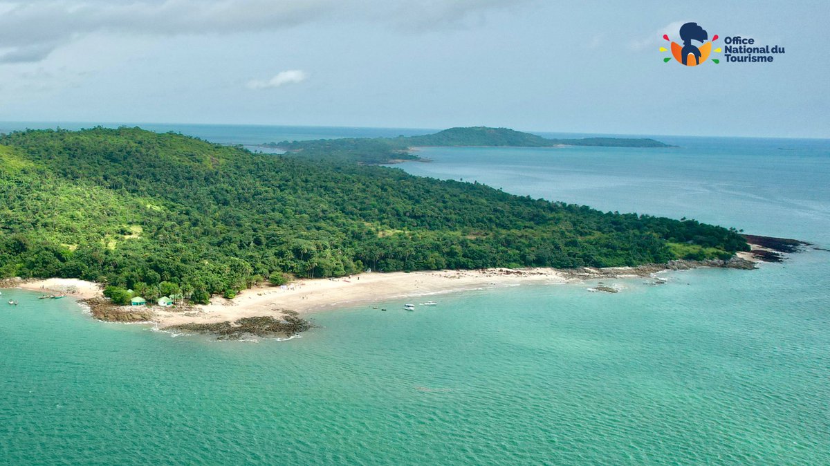 ExploreGuinee's tweet photo. [ Quizz 🌴🏝⛱🗺❗️]

Qui reconnaît ce bel endroit des îles de loos  ?
 
Suivez-nous également sur Instagram pour voir  nos activités sur nos stories et feed ⤵️
https://t.co/Goz1nbQwT1

#ONTGUINEE  #VisitGuinea #LaGuinéedesmerveilles #BrandingAfrica #ilesdeloos #kibaro https://t.co/FIBUguXkXp