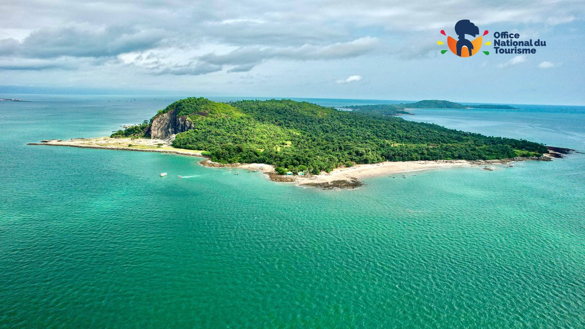 ExploreGuinee's tweet photo. [ Quizz 🌴🏝⛱🗺❗️]

Qui reconnaît ce bel endroit des îles de loos  ?
 
Suivez-nous également sur Instagram pour voir  nos activités sur nos stories et feed ⤵️
https://t.co/Goz1nbQwT1

#ONTGUINEE  #VisitGuinea #LaGuinéedesmerveilles #BrandingAfrica #ilesdeloos #kibaro https://t.co/FIBUguXkXp