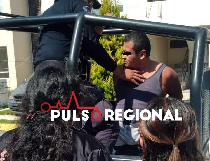 😡📹 #VIDEO: Este sujeto intentó #robarse un niño en #Huejotzingo y fue liberado por #policías de #AngélicaAlvarado Aquí las imágenes 👇 pulsoregional.mx/video-este-suj…