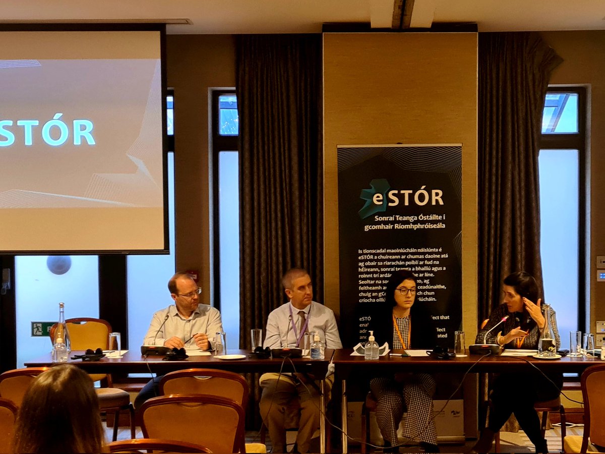 Interesting points raised at panel at #eSTÓRLauch #SeoladheSTÓR, including how best spread awareness of value of eTanslation and sharing resources. Panel members Teresa Lynn, Jane O'Connor, Micheál Ó Maolruanaidh, and Eoin Ó Droighneáin share their expertise