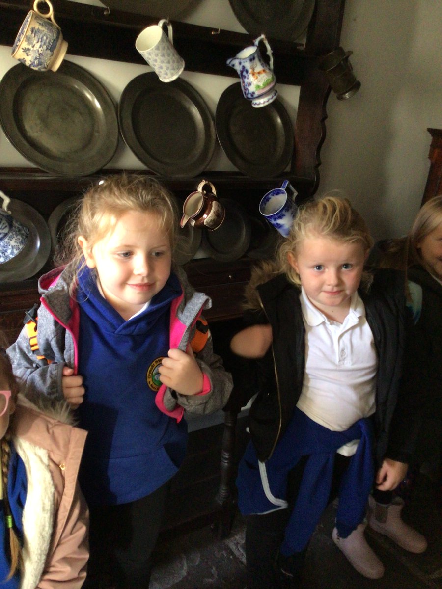 CrynalltPrimary's tweet photo. We had a fantastic day in St Fagans today. @StFagans_Museum
#cryp1 #cryp2 #crypHumanities #capableambitious #NewCurriculumForWales https://t.co/XLA0omYWzL
