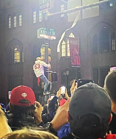If any of you have ever climbed a pole to celebrate a Philly sports victory or know someone who has, please get in touch. Yes, this is for a story. DMs open, email is sfarr@inquirer.com. #Philly #Phillies #Greasethosepolesallthepoles