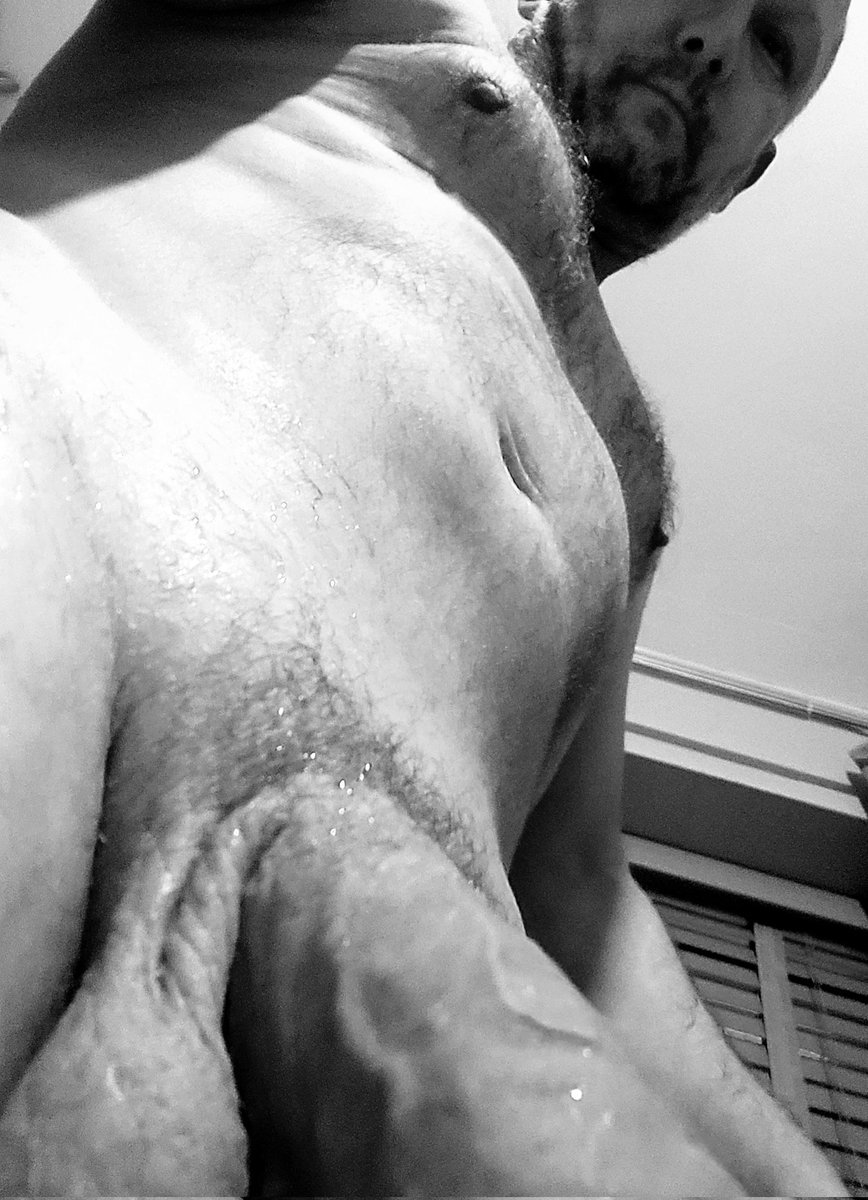 UKlongdong's tweet photo. Just need a girl there ! 
#blowjob #BWC #bigcock  #bigdick #porn #hugecocks #ukswingers #swingersparties  #uksluts https://t.co/PY2EQD1QLo