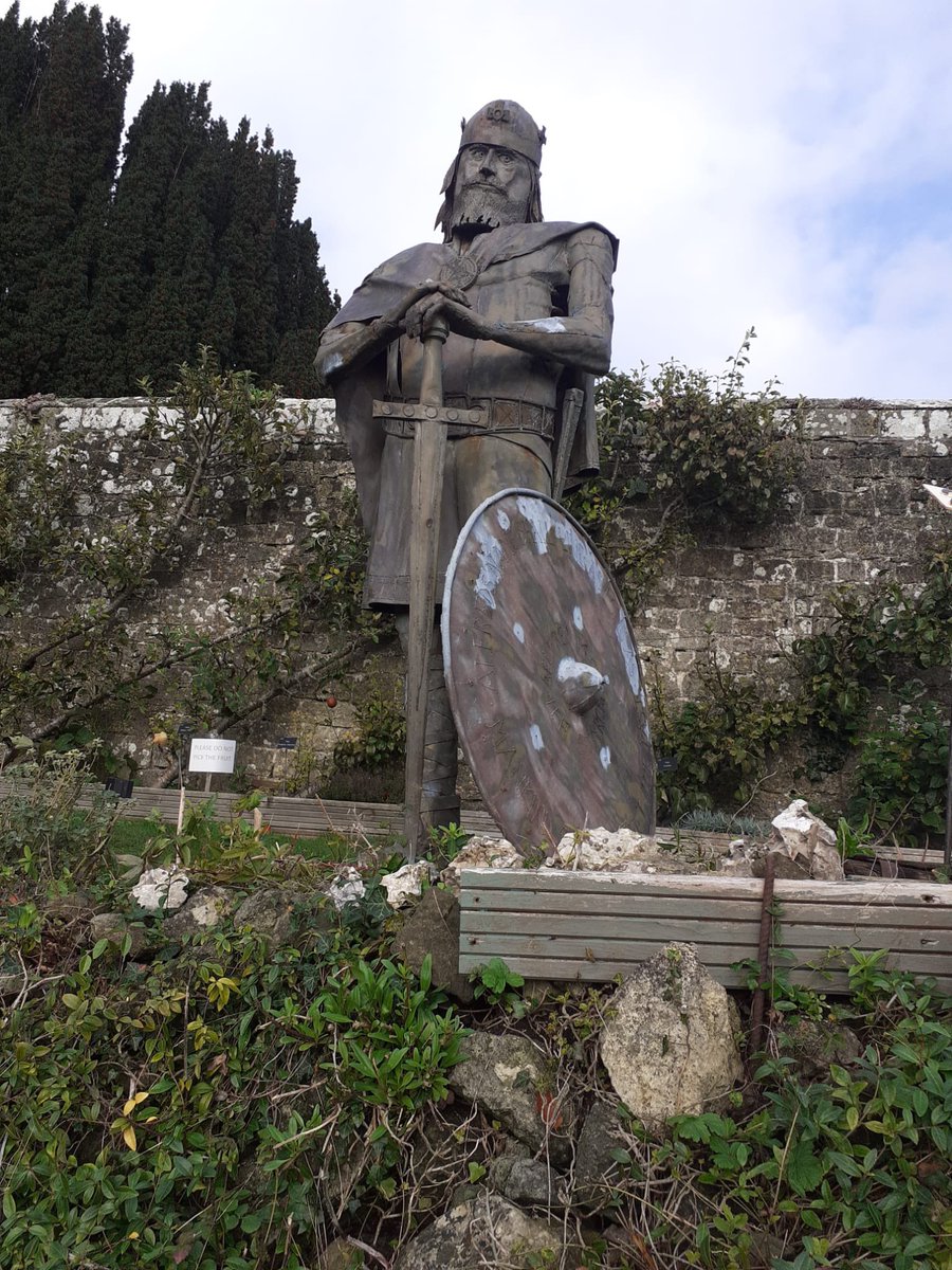 Julian Richards tweet media