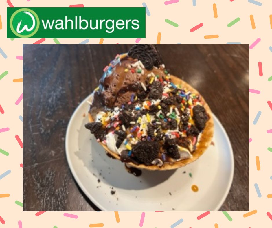 Why wait until the weekend? #Wahlburgers has fun Sundaes for dessert every day of the week! #Wahlburgers #Sundaes #Dessert