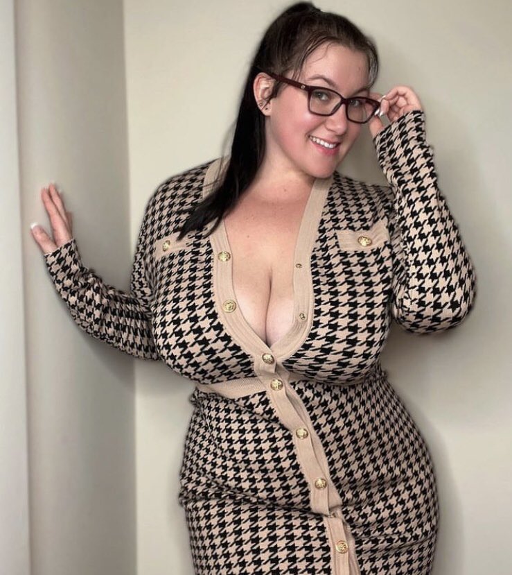 Michellewil5Wil's tweet photo. 🥰🥰🥰 https://t.co/5skyTS2i4F