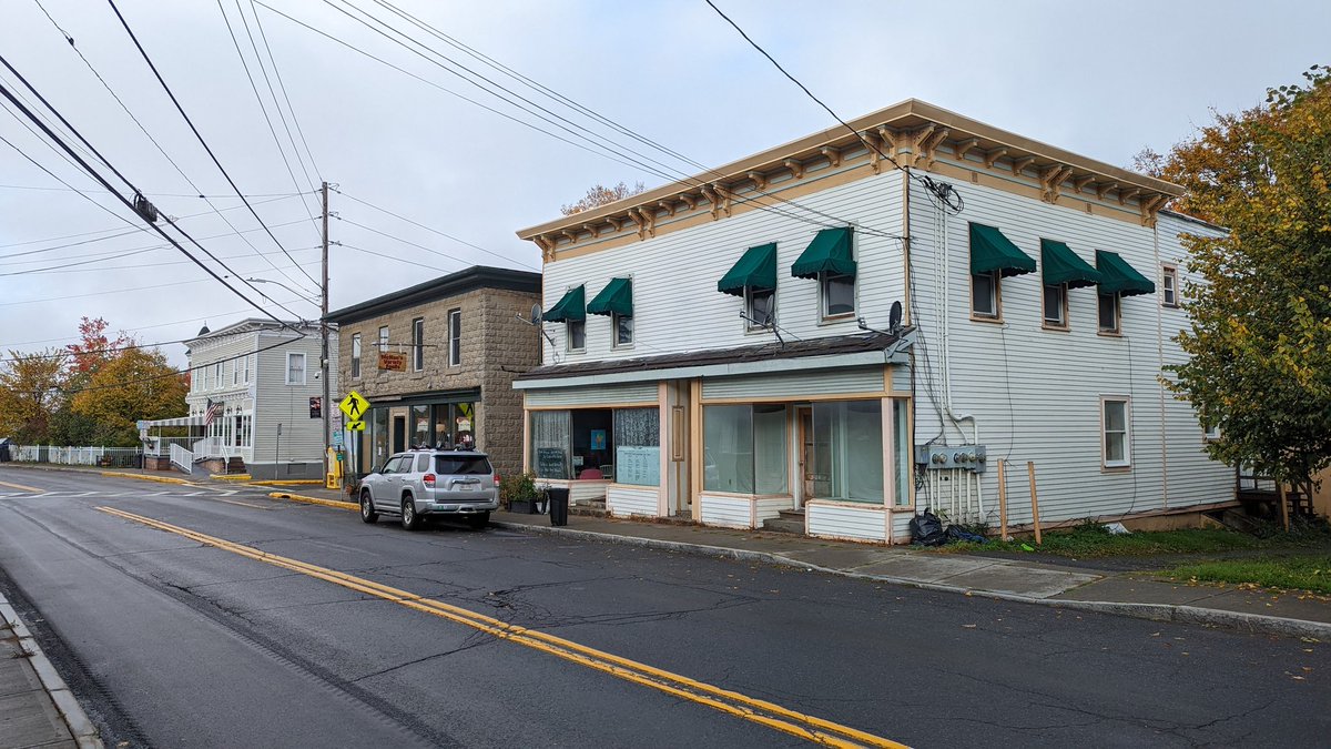 VicEdee's tweet photo. photos from our 2nd NYMS Technical Assistance Site Visittoday to beautiful Philmont, NY, for 13 different Main Street revitalization projects, working with the excellent Philmont Beautification, Inc @philmontbeautif
#mainstreet 
#revitalization 
@NYMainStreet https://t.co/2t2oSS0VHp