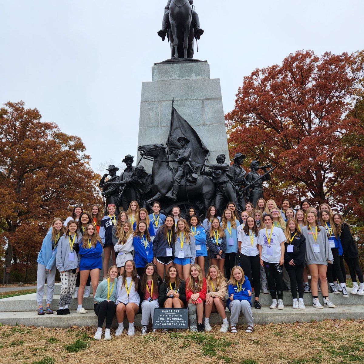 Day one of the 8th grade trip to DC is in the books!!! Students toured Gettysburg and wrapped up their day with dinner at Pickett’s! #sjhs #8thgradedctrip #panthersindc