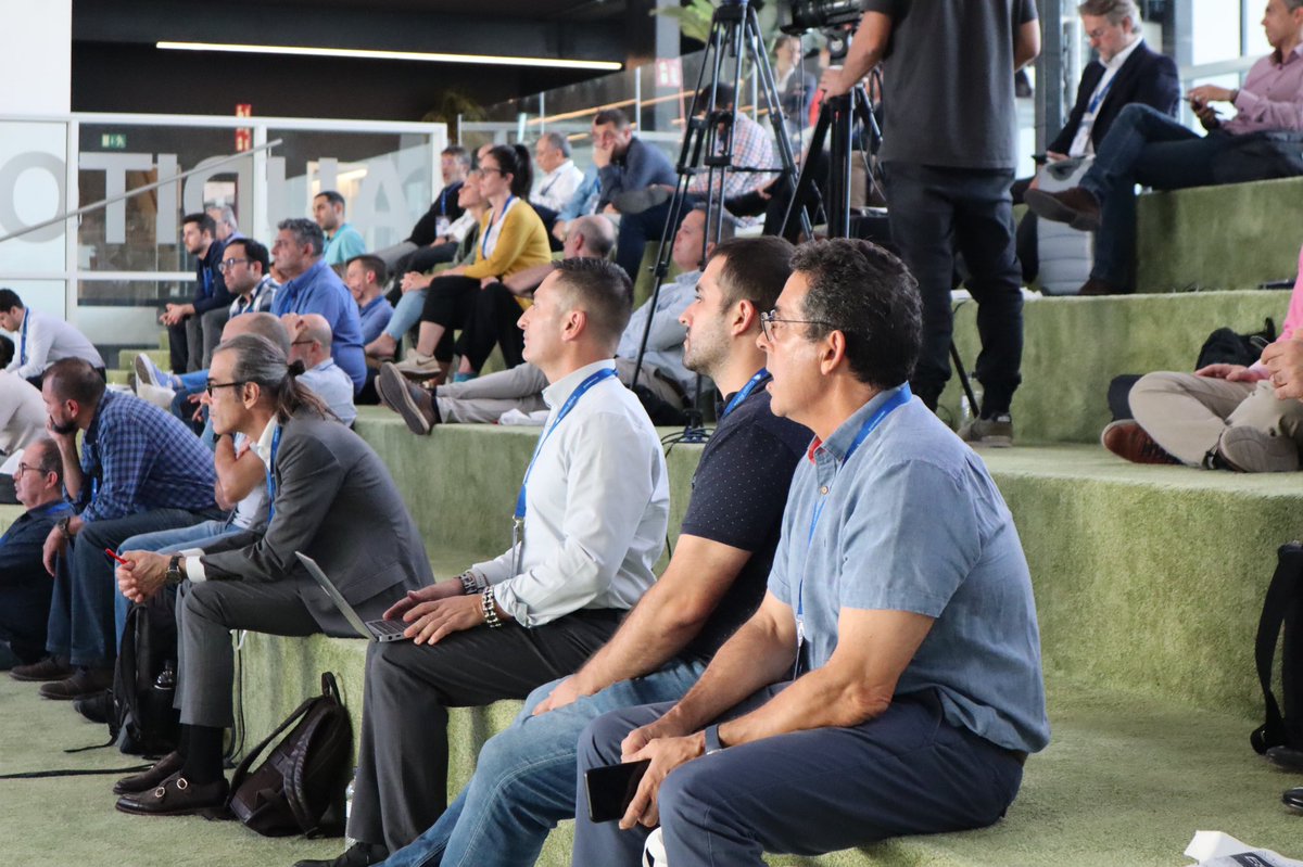 #9foro 🔛 Jordi Ricart de <a href="/Leitat/">Leitat</a> nos habla del interesante “Proyecto Resiltrack - la información como elemento de resiliencia frente al cambio climático de la infraestructura del ferrocarril”. Gracias <a href="/Leitat/">Leitat</a> por facilitarnos la entrada al núcleo de la #industria40  <a href="/DFactoryBCN/">DFactory Barcelona</a>