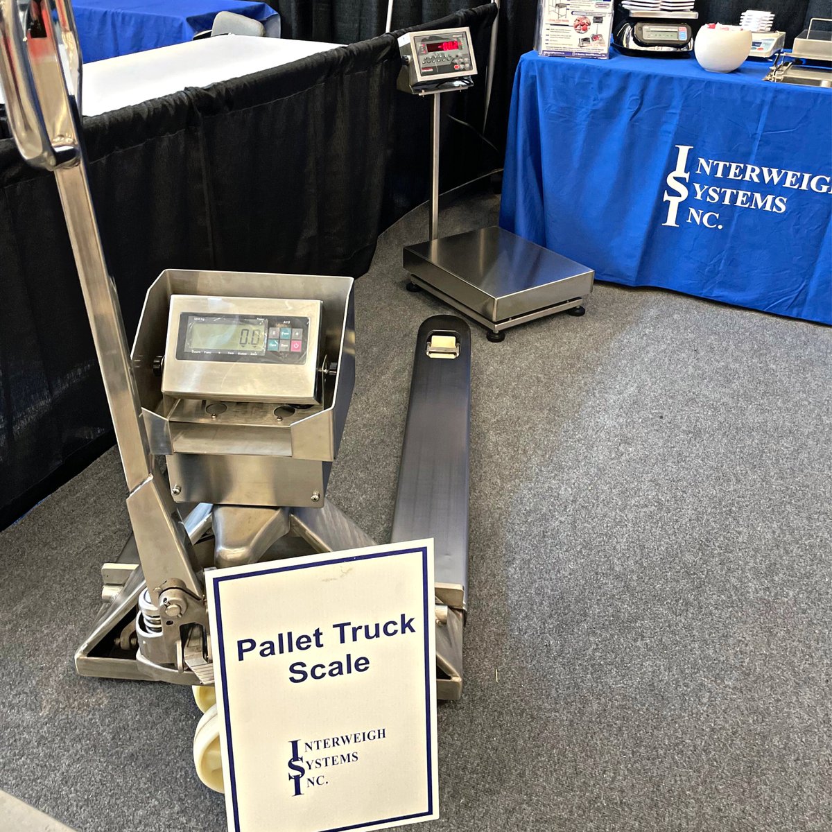 InterWeighSys's tweet photo. Save Time In Your Warehouse!

The Interweigh pallet truck scale saves valuable time by allowing weightments to take place at a workstation. It features stainless steel rust-free construction alongside 4 sealed stainless steel load cells!

Check It Out!
https://t.co/MiHiosNEHL https://t.co/LLY3KQynWm
