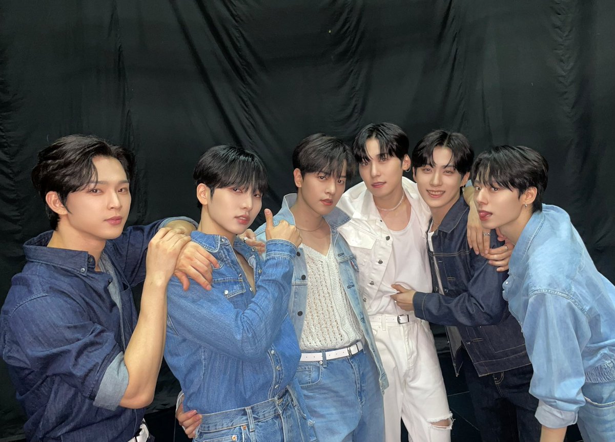 oneus_ravn0902's tweet photo. #ProtectRavn
#SaveRavn
#Ot6Oneusforever
#RBW_Protect_your_artist
#RBWProtectRAVN
#RBWProtectOneus https://t.co/kypqeg1Yms