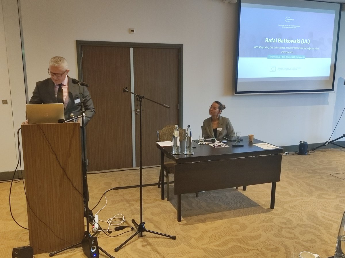 ProSPeReS1's tweet image. A workshop on improving security at places of worship organized by the Dutch  Institute for Safe and Secure Space (DISSS) and the Univesity of Lodz in the Hague as part of the ProSPeReS projec is underway. Stay tuned.
