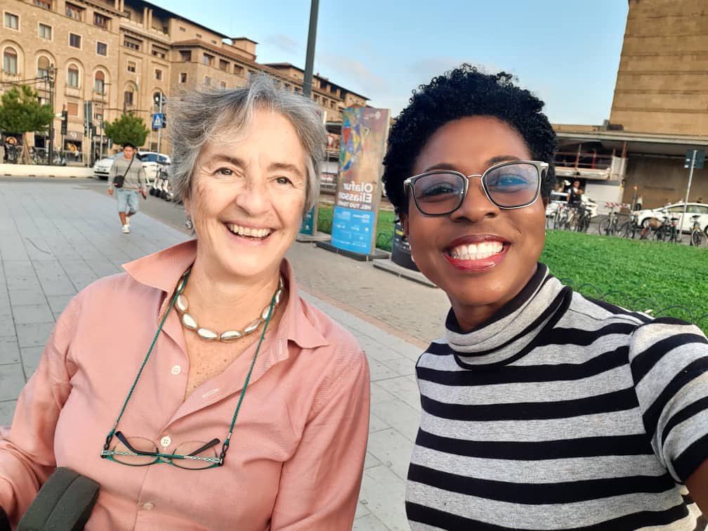 accordliterary's tweet photo. Always a lovely day when you get to meet up with your publisher in gorgeous Florence 😍🇮🇹

We’re so looking forward to seeing @elizabethireneb’s #CrossingTheStream on Italian bookshelves come 2023, courtesy Giunti Kids &amp; Junior!

#KidLit https://t.co/nNAbGj2BYb