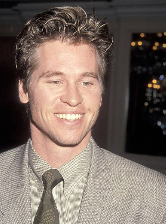 ValKilmer_Actor's tweet photo. Val Kilmer 1992 Photos
#Actor #Star #Hollywood #American #Movies #Cowboy #Top #News #Update #Horses #ValKilmerFans #Tombstone #Topgun https://t.co/DjrgiFE967