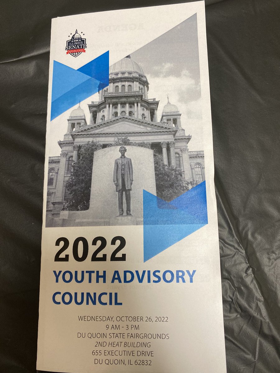 jdppdj26's tweet photo. Spending the day engaging students in learning about the political process. https://t.co/mOX3pv6LNm
