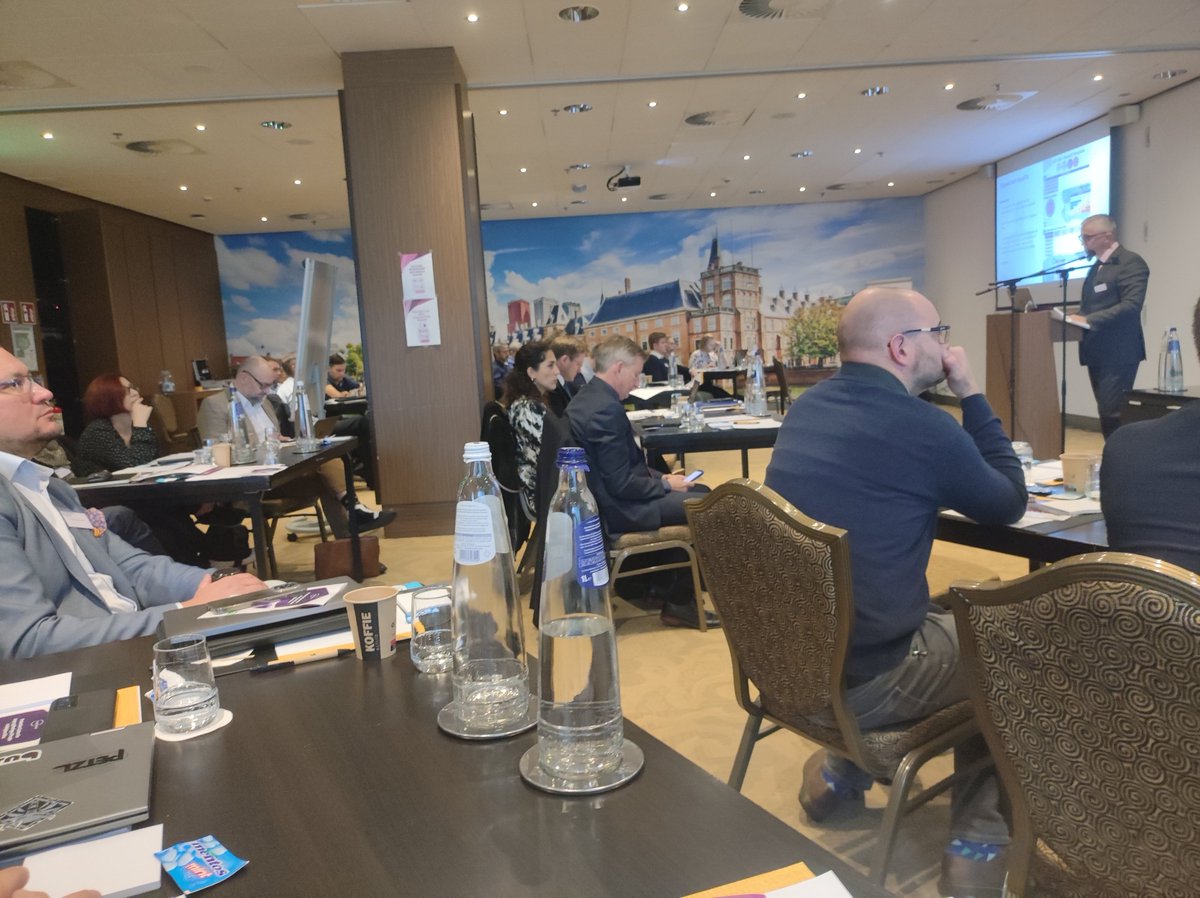ProSPeReS1's tweet image. A workshop on improving security at places of worship organized by the Dutch  Institute for Safe and Secure Space (DISSS) and the Univesity of Lodz in the Hague as part of the ProSPeReS projec is underway. Stay tuned.