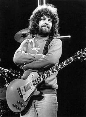 Slightly less than amused Jeff Lynne heard that you don't have tickets for Friday night. Guess what?He's not psyched.Better get on that.33 tickets left as of 9AM &amp; then it's 100% sold out m'dudes. Don't sleep, or change (as it were).Tix: bit.ly/3S388P0