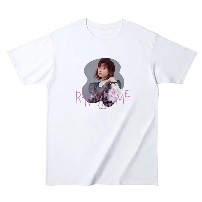  #NYLONJAPAN コラボグッズ10月29日(土)正午受注生産スタート!新鮮で可愛いビジュアルのぺろりんと、描き下ろしのイラストグッズ。是非GETしてください 