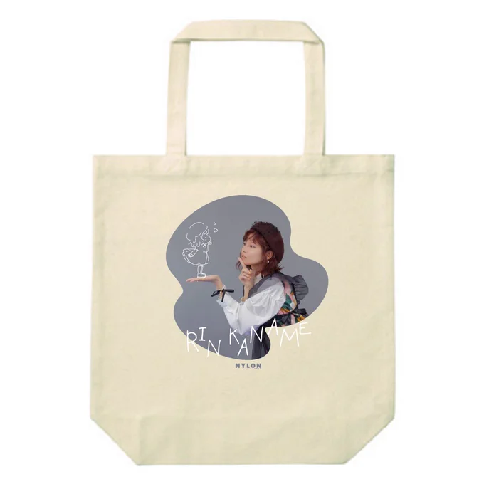  #NYLONJAPAN コラボグッズ10月29日(土)正午受注生産スタート!新鮮で可愛いビジュアルのぺろりんと、描き下ろしのイラストグッズ。是非GETしてください 
