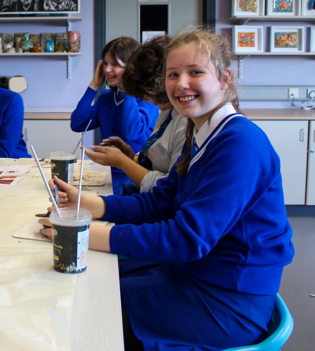 AGSART1's tweet photo. Fun Art Club this afternoon. Students loving the ceramics:) @assumptionlive https://t.co/uDb9yBgQYL
