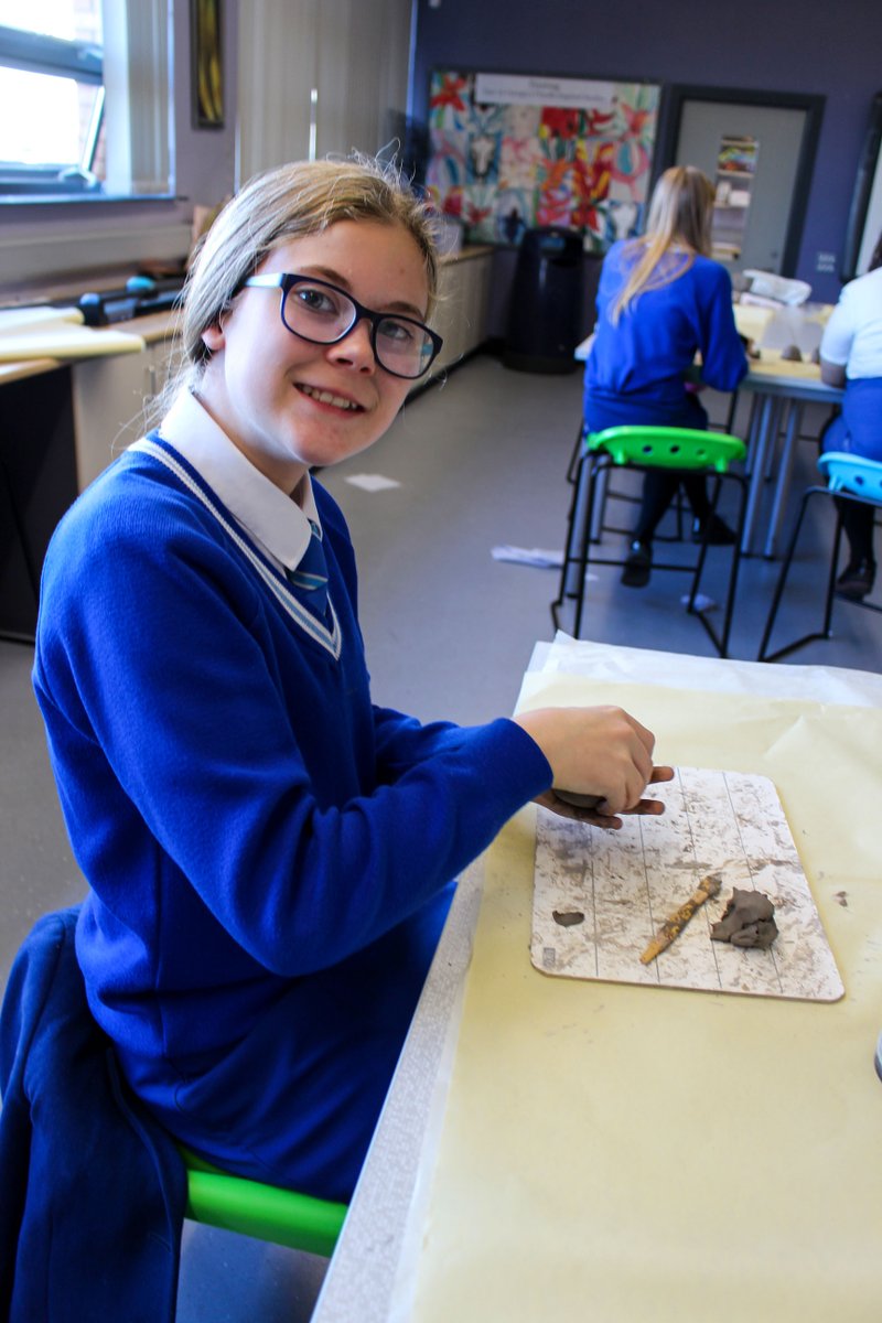 AGSART1's tweet photo. Fun Art Club this afternoon. Students loving the ceramics:) @assumptionlive https://t.co/uDb9yBgQYL