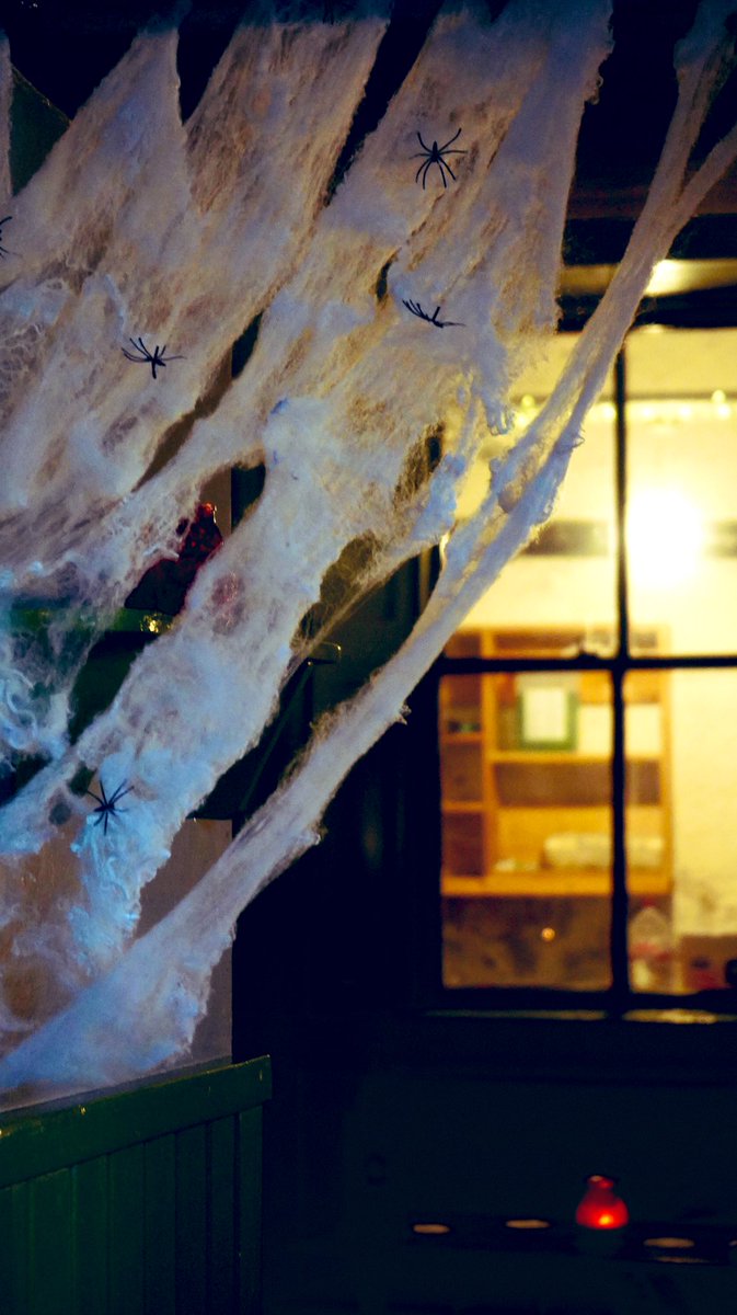 Dewdropgalway tweet media