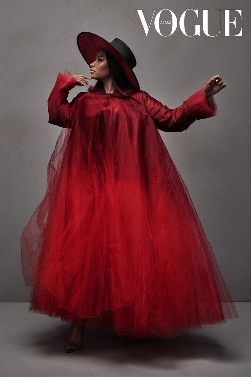 JAWAD_NM6's tweet photo. I’m voting for Nicki Minaj for Favorite Female Hip-Hop Artist at the #AMAs https://t.co/MevrY7b4XC
