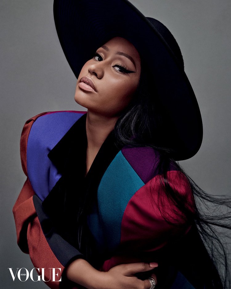 JAWAD_NM6's tweet photo. I’m voting for Nicki Minaj for Favorite Female Hip-Hop Artist at the #AMAs https://t.co/MevrY7b4XC