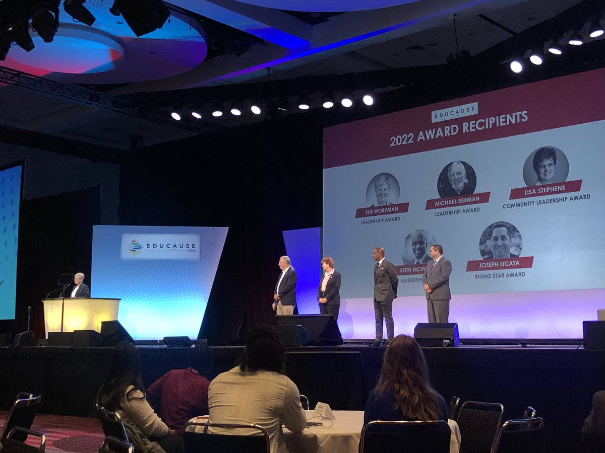 Helen Norris tweet media