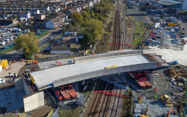 There is now a YouTube video available showing the move of the Northern Approach Viaduct (NAV 1), the first of 8 spans that will make up the Gull Wing bridge. The video is available here at: youtube.com/watch?v=7eLbRN… (1 of 2)