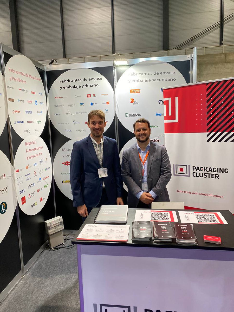 packcluster's tweet photo. 🚀¡Hemos arrancado el primer día con muchas ganas, os esperamos hoy y mañana en @EmpackSpain @IFEMA!
Nuestros socios @Multivalles y @KUKA_ES nos han visitado en nuestro stand 5B40 🚀
Regístrate gratis aquí y te esperamos en #empack22 https://t.co/qP8eSO1RvA https://t.co/Eytx7xaHtD