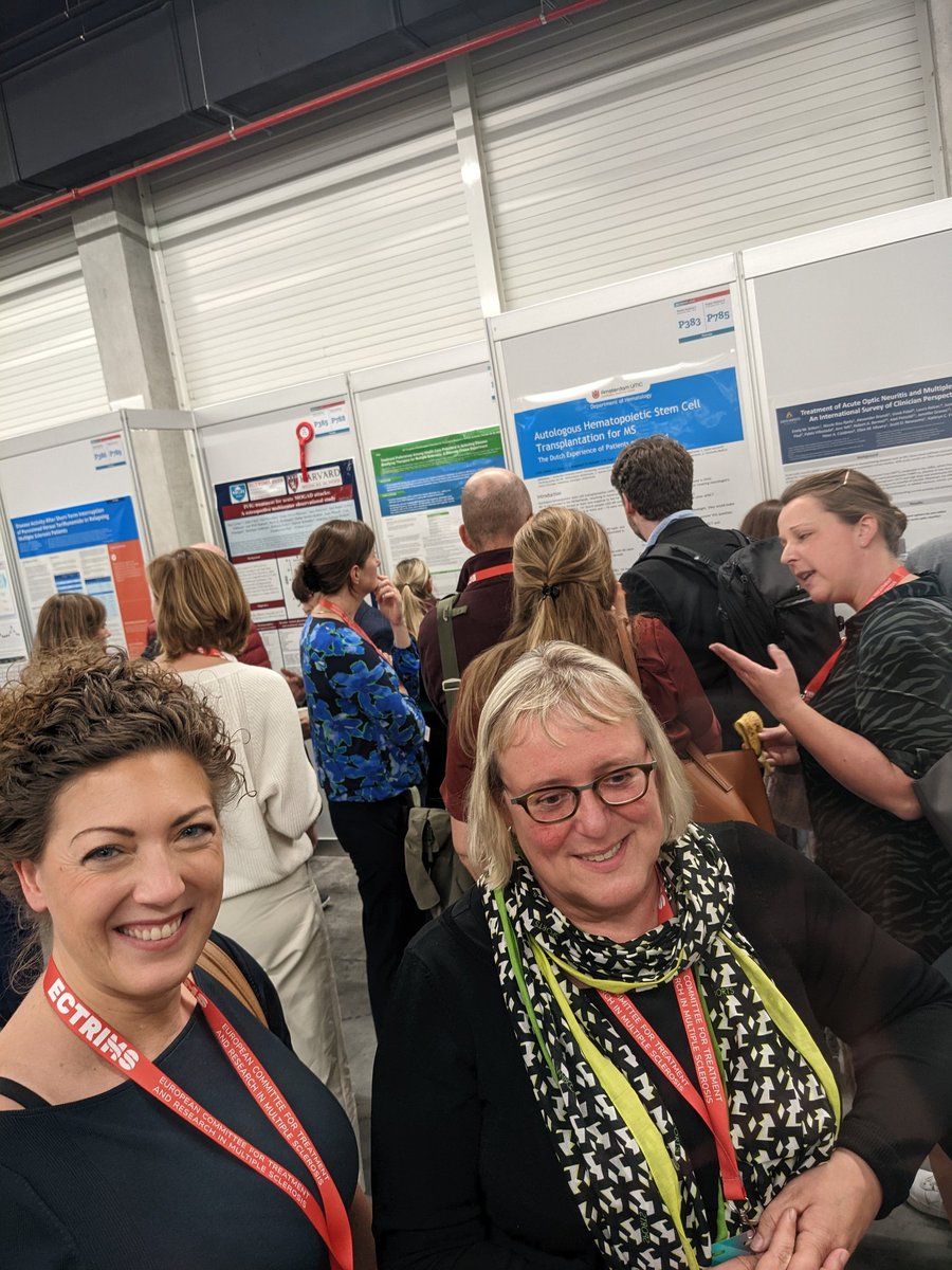 MSWarriorMJ's tweet photo. Het is dringen geblazen bij de poster van Ellen Kramer. Ze onderzocht hoe het gaat met mensen met MS die naar het buitenland gingen voor aHSCT. Spoiler: 93% zou het zo opnieuw doen
#ECTRIMS2022 https://t.co/EG9Q7h8MPv