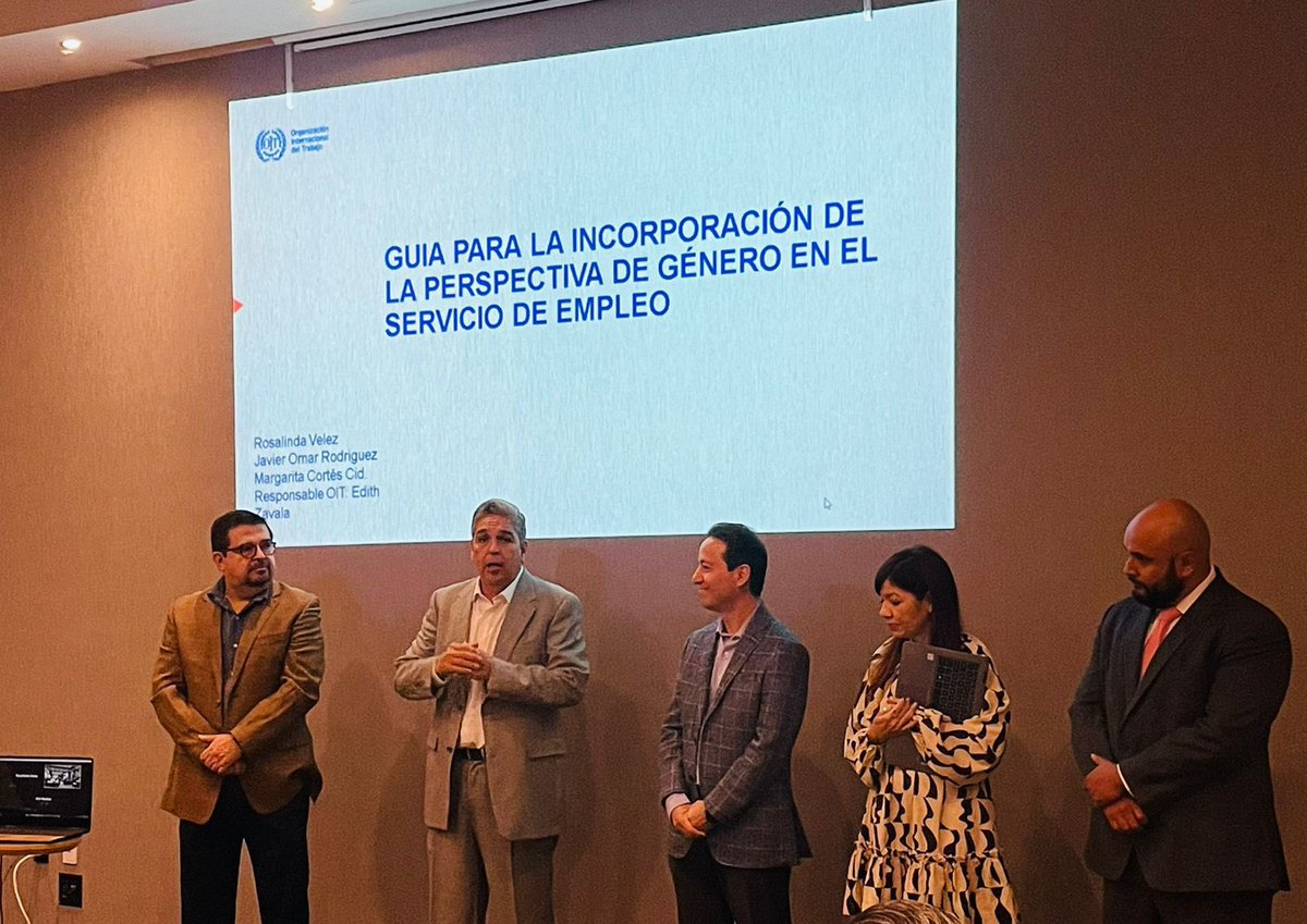 OITMexico's tweet image. Hoy validamos el documento guía para incorporar la perspectiva de #género en #Coahuila.
Felicitamos a @SETRA_COAH y al Sistema Nacional de Empleo por su invaluable esfuerzo por mejorar la atención a las personas en la búsqueda de empleo.