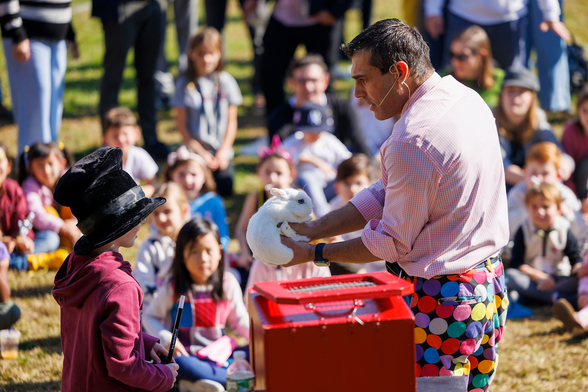 RiverdaleCountrySchool tweet media