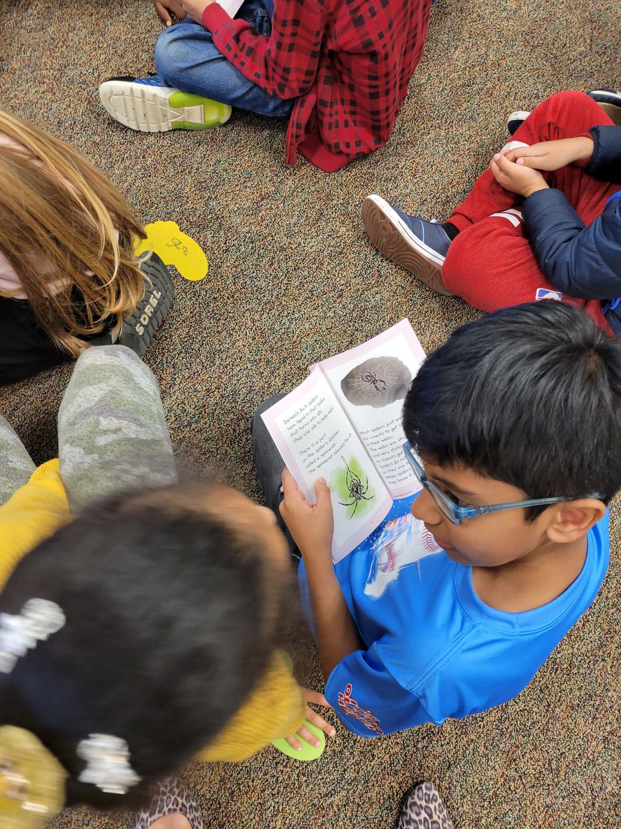 Students in Ms. Pontello's class tackle multi-syllabic words with their partner during word study. <a href="/apolloD63/">Apollo School</a> <a href="/_MsSchwartz/">Cassie Schwartz</a> <a href="/MrsRussell63/">Elizabeth Russell</a>