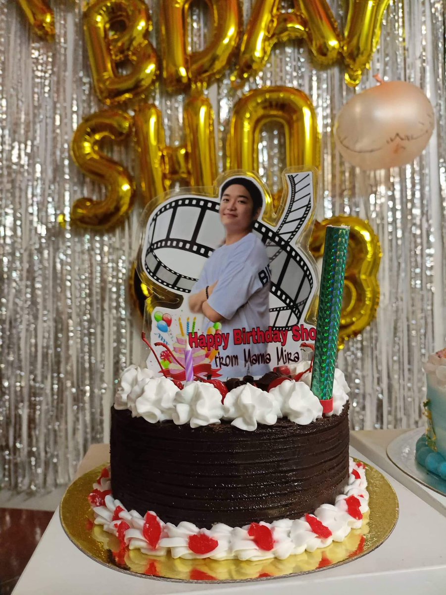 kim05856445's tweet photo. Happy birthday sho wishing u all the best🎂🎉🎊always here for you to support loveu enjoy ur day Godbless you always🙏♥️♥️♥️ https://t.co/qAtzRlEZlu