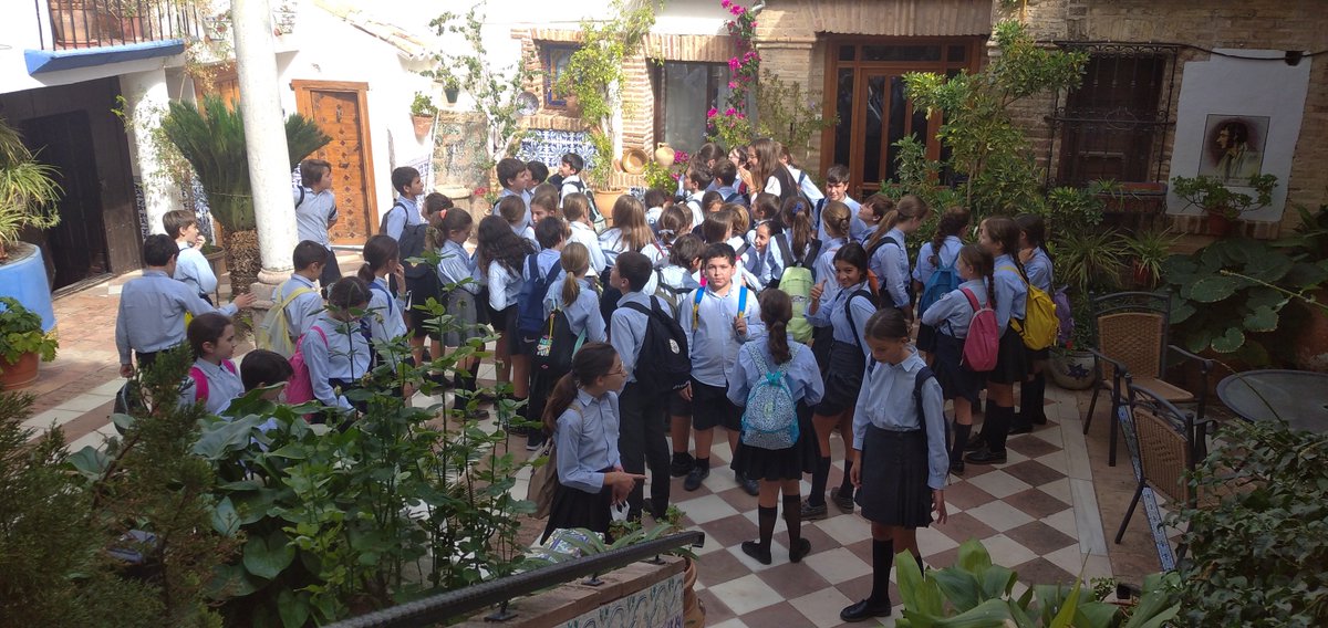 Grupo de 6º de primaria del Colegio Buen Pastor de Sevilla visitan de nuevo #pueblosdeltempranillo #Alameda