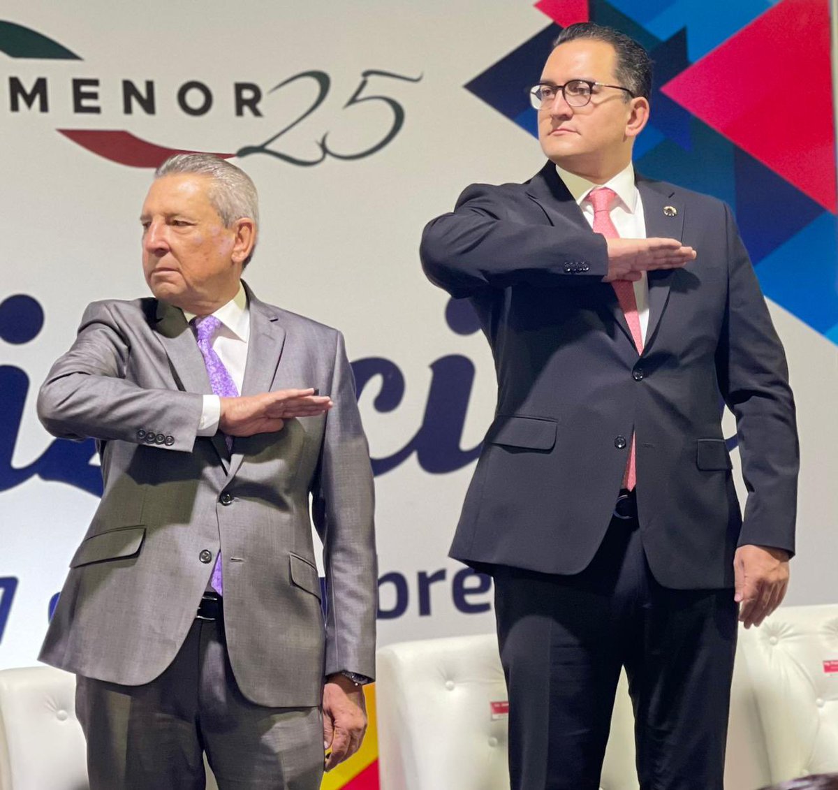 JACentenoR's tweet photo. La importancia de la normalización radica en que productos y servicios cumplan con estándares de calidad;para dar certeza en salud, seguridad y protección al medio ambiente

@CANACOMexico nos convoca a autoridades y actores empresariales a celebrar el #DíaMundialDeLaNormalización https://t.co/7LdBmDY8sb