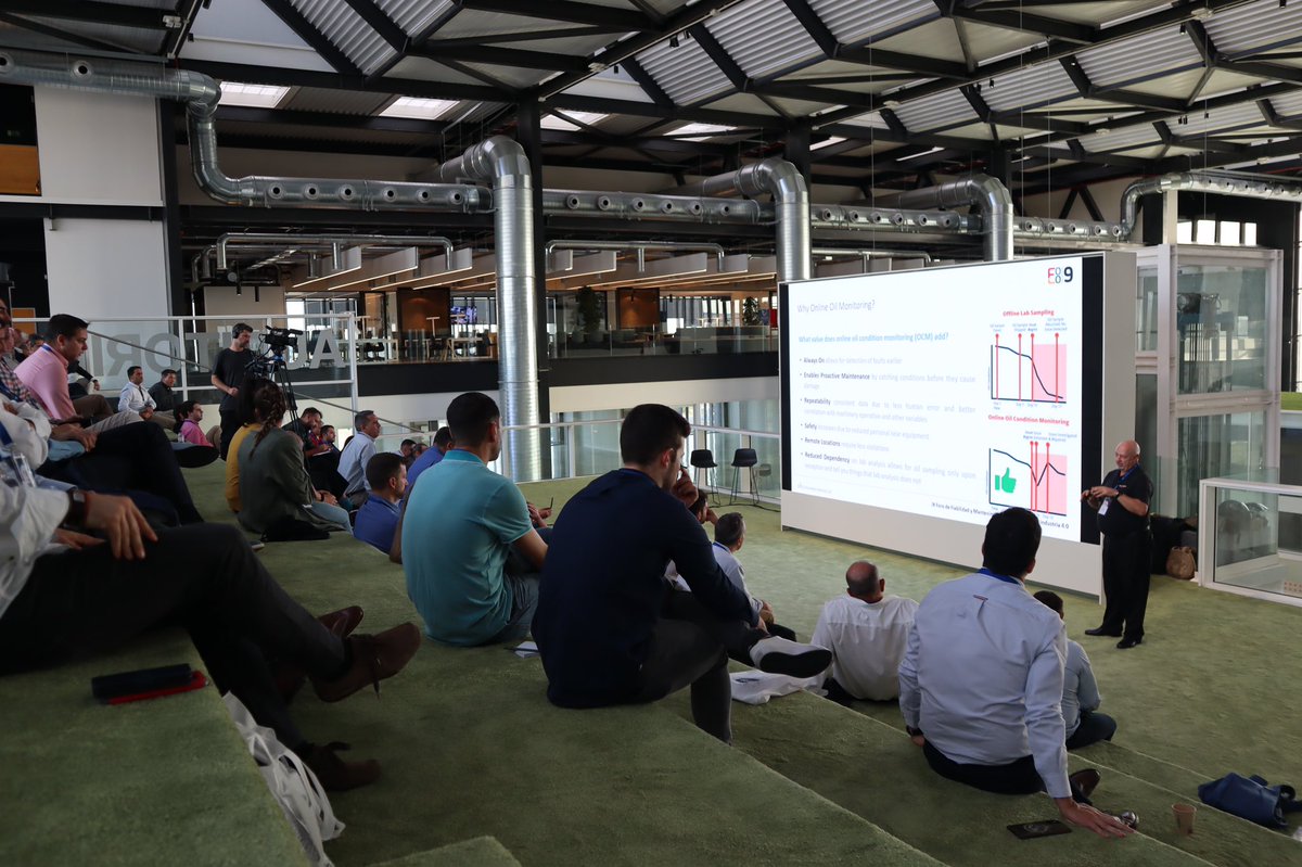 It’s great to have with us Mark Redding from <a href="/PoseidonSystems/">Poseidon Systems</a> speaking about “Monitoring machinery health through online oil sensors” Thanks for your presentation Mark!! It was very interesting! 😊 #9foro #predictivemaintenance
