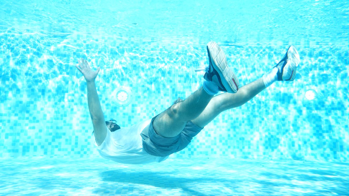 RedKeysMusicUK's tweet image. Myndless Grimes' New Single "Alaçatı" will be released on October 28 🌊 @Myndless6 @RedKeysMusic