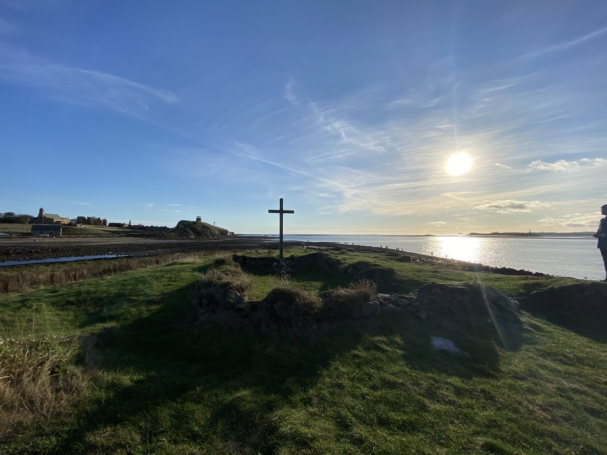 Miss Allen tweet media