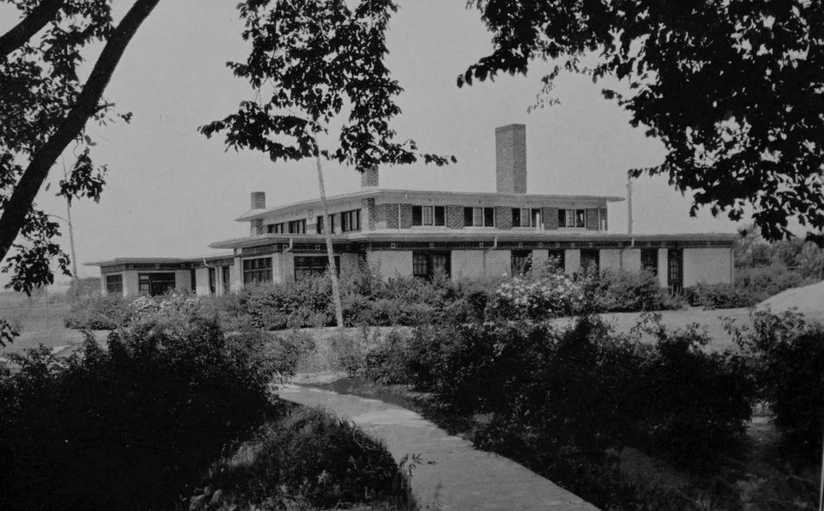 DTAHtoronto's tweet photo. The #JuryLands Master Plan and Architectural Control Guideline project establishes a vision for the former Boys Training School and POW Camp that integrates new residential and mixed-use development within the historical campus. https://t.co/lkc0oLUlgk